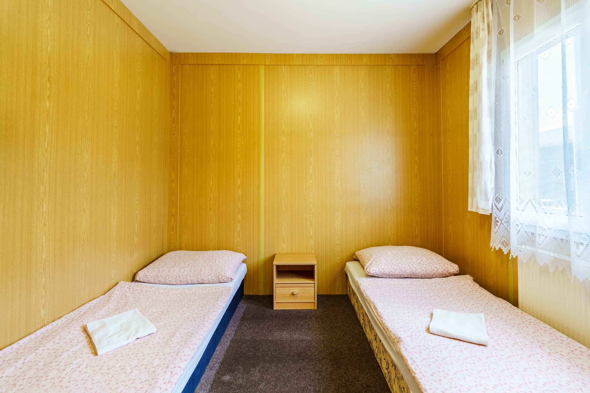 BeachCamp apartments indoor